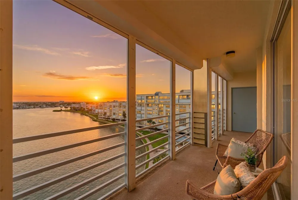 7932 SAILBOAT KEY BOULEVARD S #701 South Pasadena, FL 33707