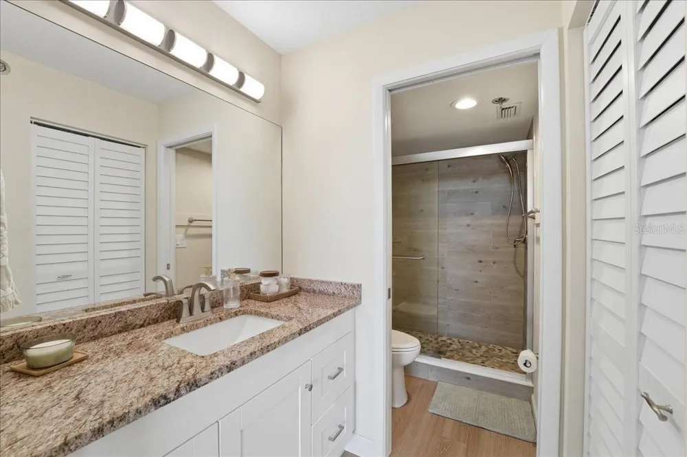 4550 PINEBROOK CIR #506 Bradenton, FL 34209