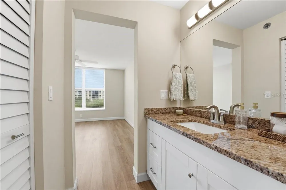 4550 PINEBROOK CIR #506 Bradenton, FL 34209