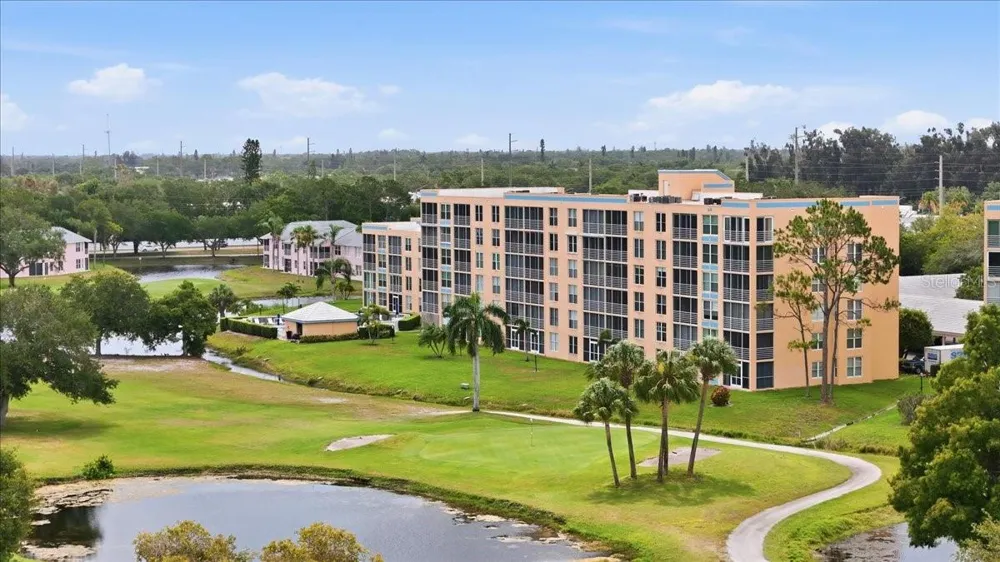 4550 PINEBROOK CIR #506 Bradenton, FL 34209