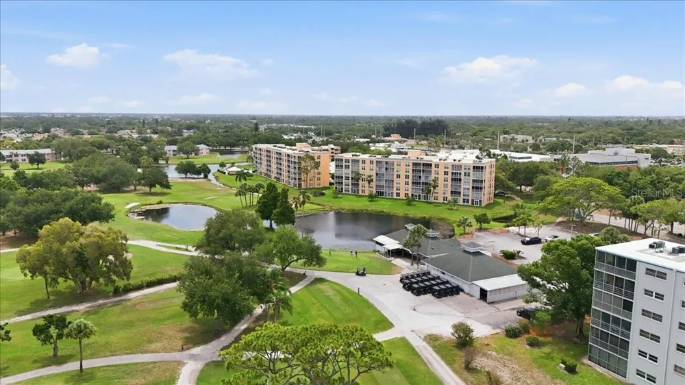 4550 PINEBROOK CIR #506 Bradenton, FL 34209