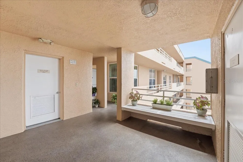 4550 PINEBROOK CIR #506 Bradenton, FL 34209