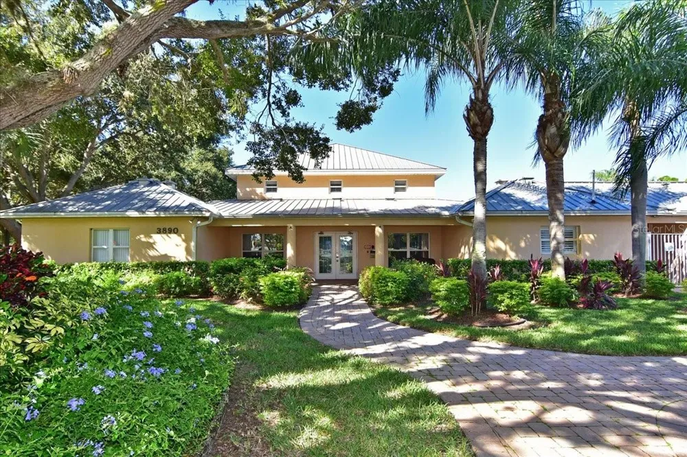 4550 PINEBROOK CIR #506 Bradenton, FL 34209
