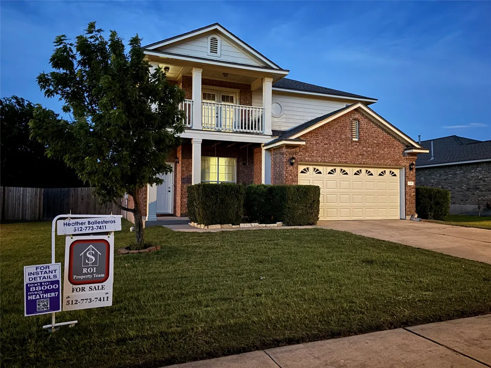 1104 Henderson Drive Leander, TX 78641