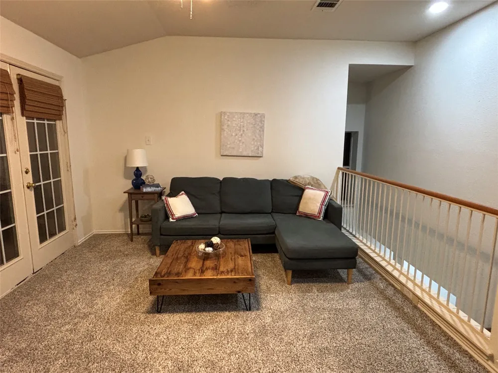 1104 Henderson Drive Leander, TX 78641