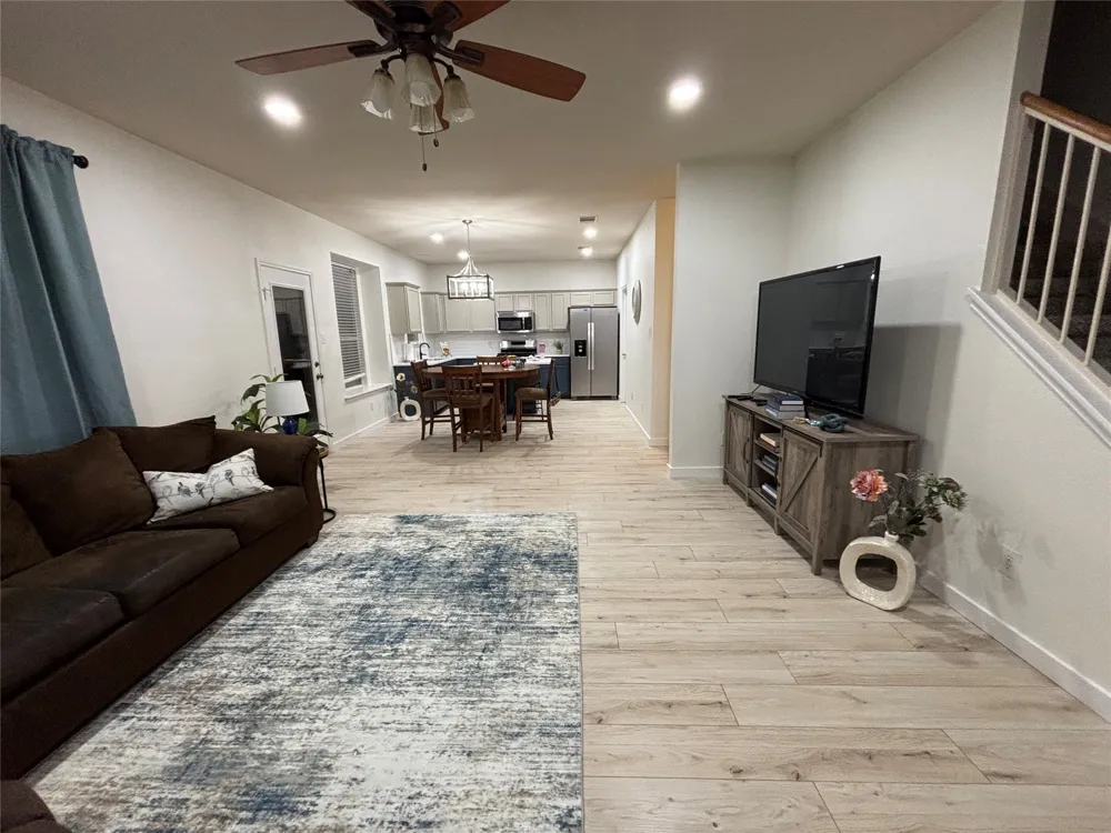 1104 Henderson Drive Leander, TX 78641