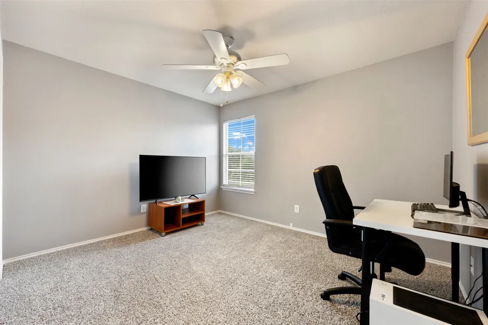 1104 Henderson Drive Leander, TX 78641