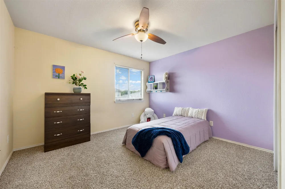 1104 Henderson Drive Leander, TX 78641