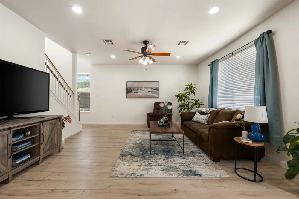 1104 Henderson Drive Leander, TX 78641