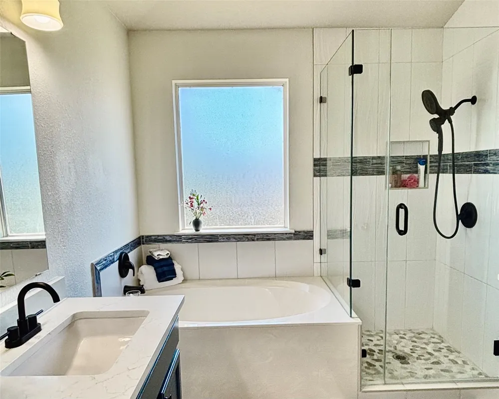 1104 Henderson Drive Leander, TX 78641