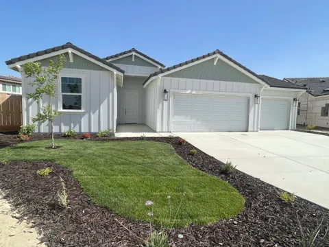386 South Susan Ave