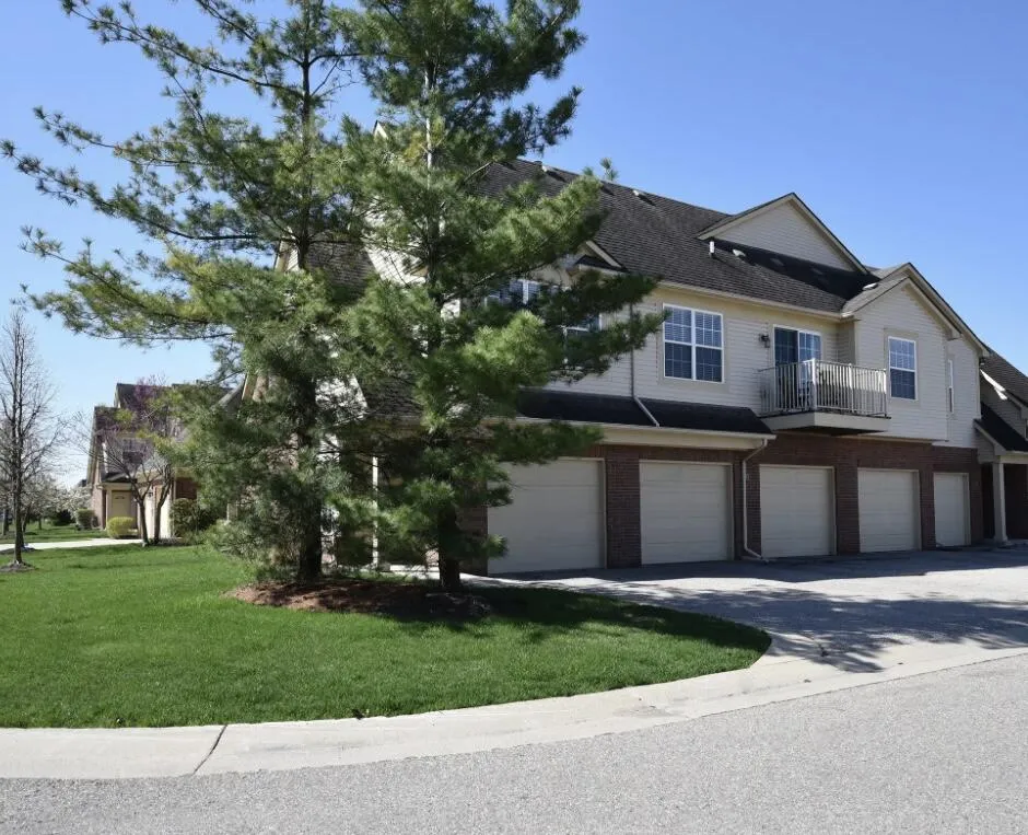 48475 Bridge Way Canton, MI 48188