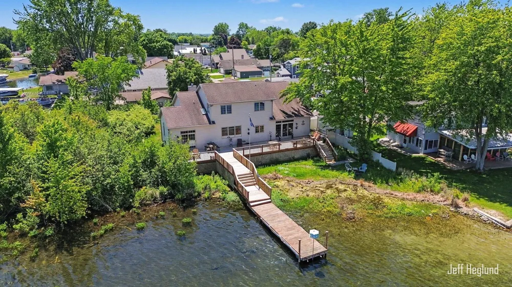 4211 Lynden Road Shelbyville, MI 49344