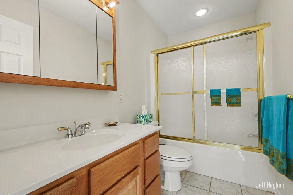 4211 Lynden Road Shelbyville, MI 49344
