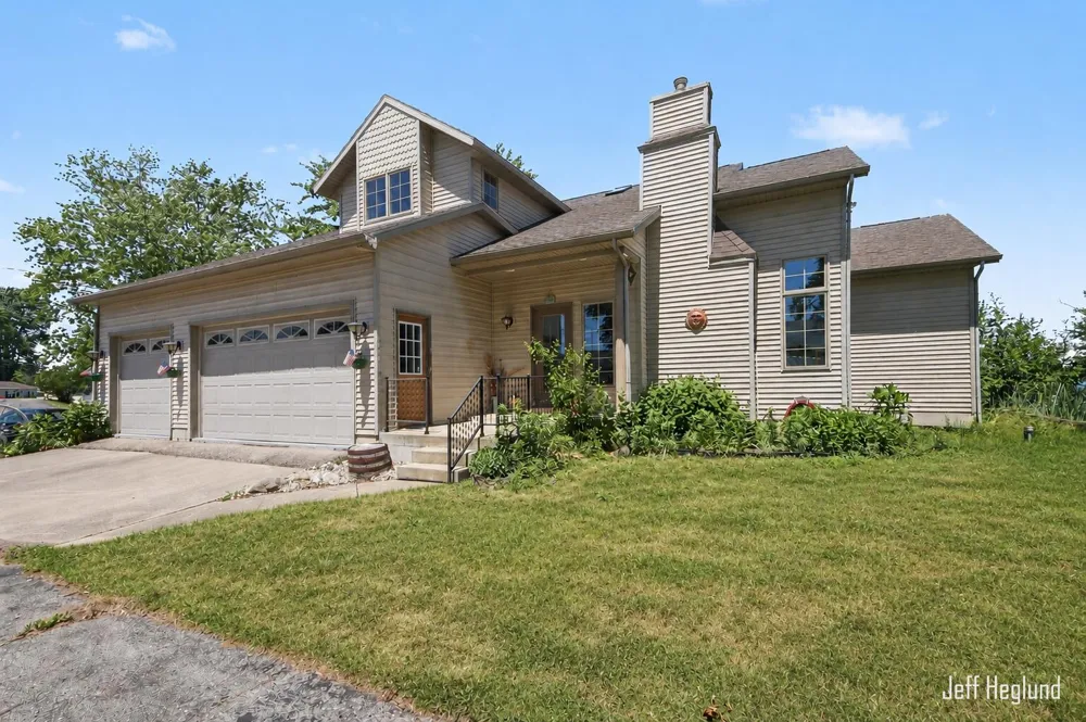 4211 Lynden Road Shelbyville, MI 49344