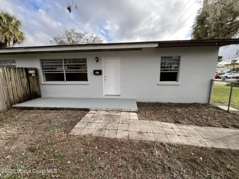 1805 Guava Avenue
