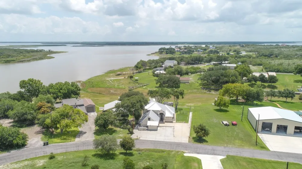 257 Carmel Drive Sandia, TX 78383