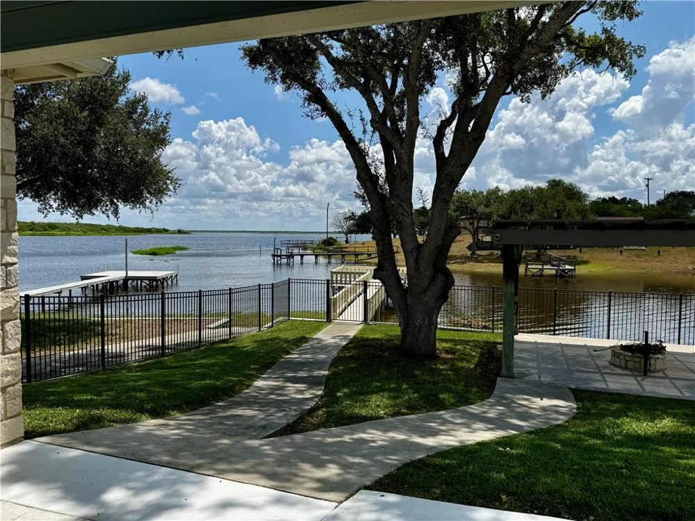 257 Carmel Drive Sandia, TX 78383
