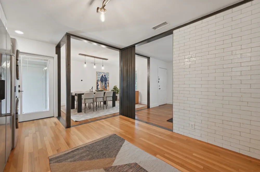 820 Bois D'Arc Street Lockhart, TX 78644