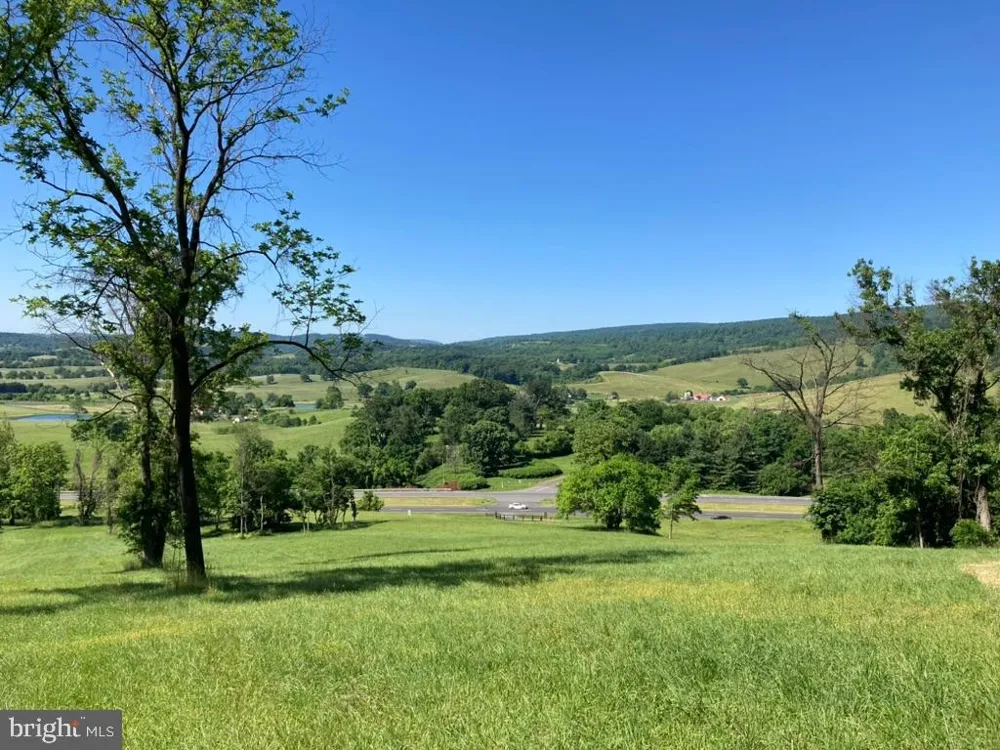10436 JOHN S MOSBY HIGHWAY Paris, VA 20130