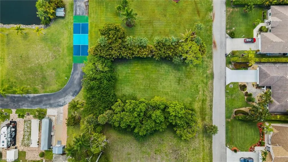 3080 Pine Tree Drive Bonita Springs, FL 34134