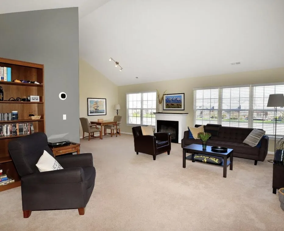 48475 Bridge Way Canton Charter Township, MI 48188
