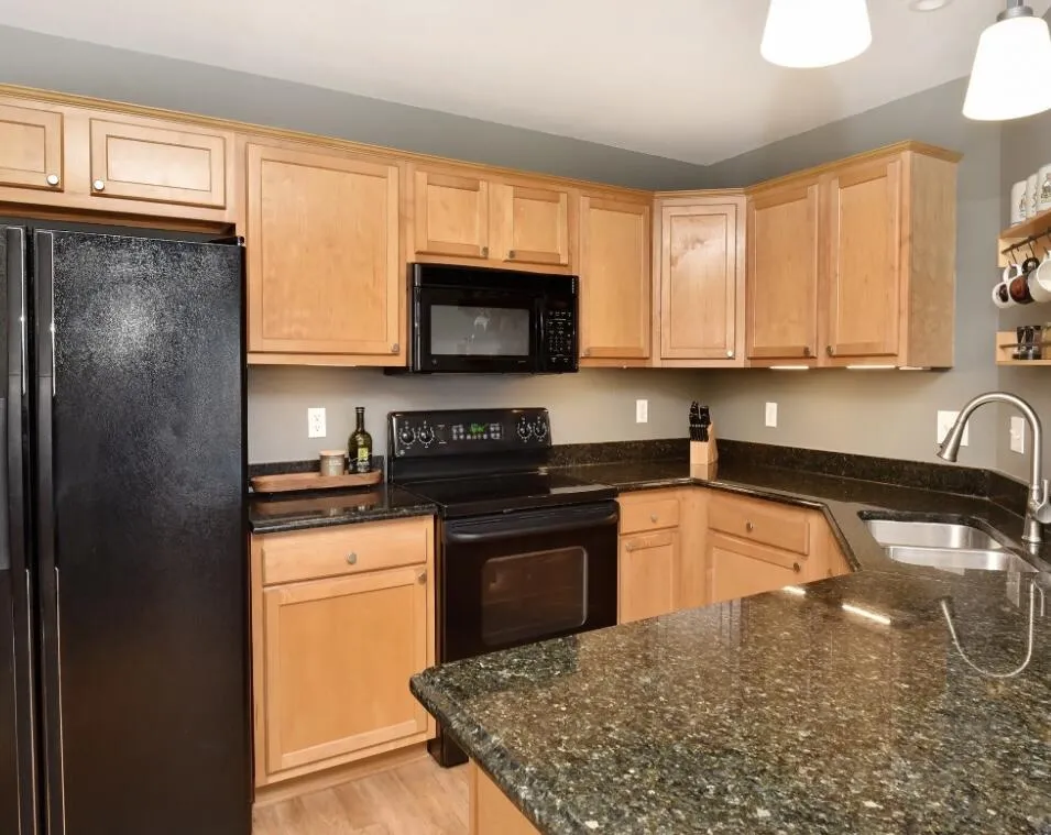 48475 Bridge Way Canton Charter Township, MI 48188
