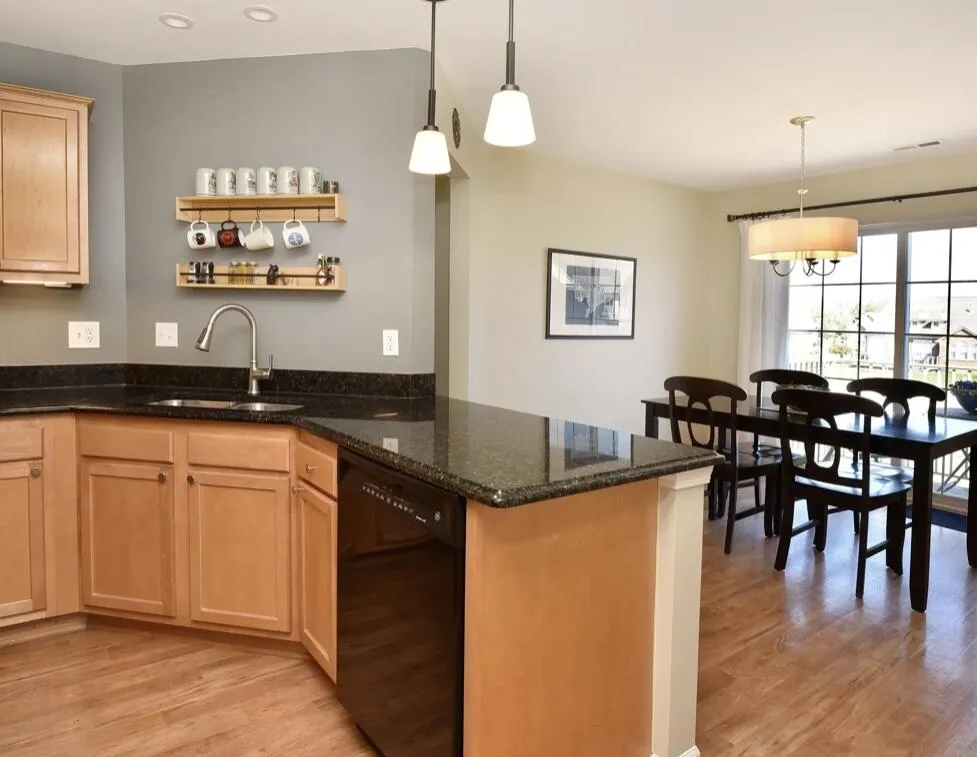 48475 Bridge Way Canton Charter Township, MI 48188