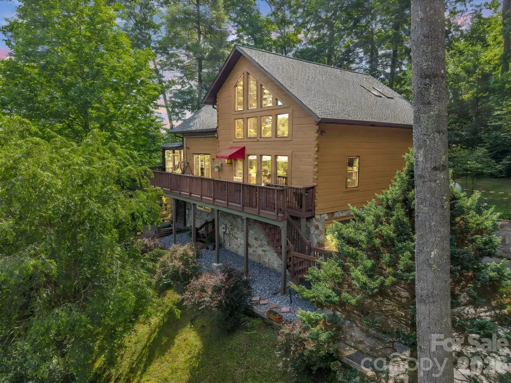 247 Woods Road Spruce Pine, NC 28777