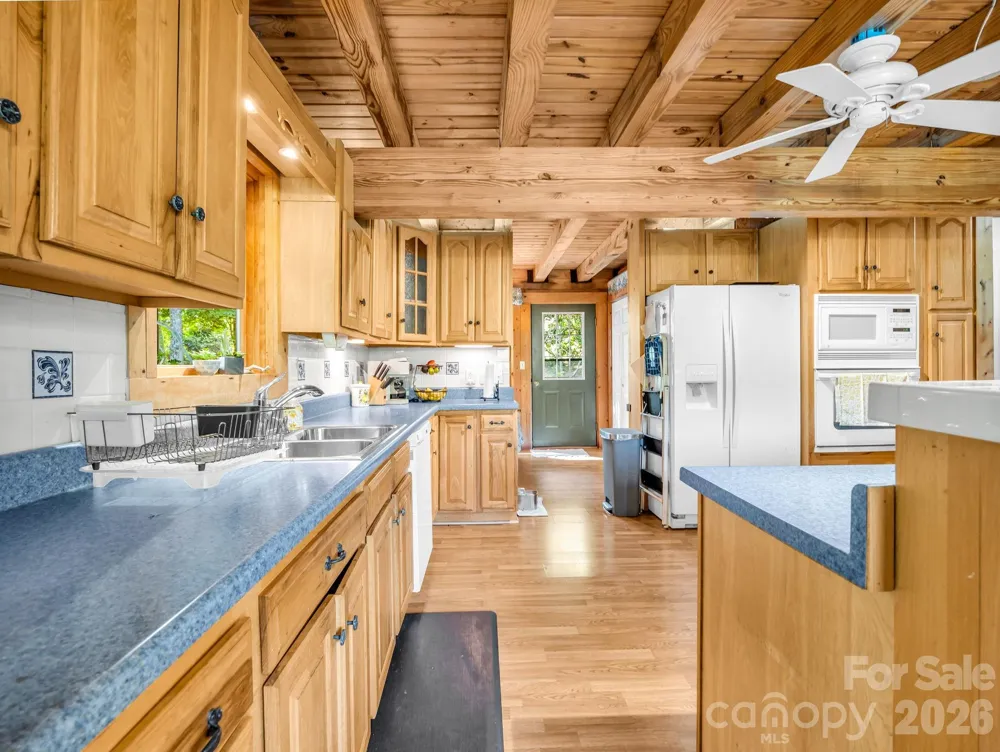 247 Woods Road Spruce Pine, NC 28777