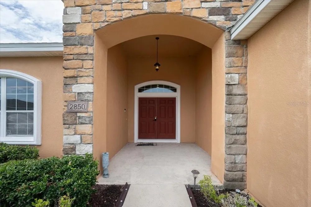 2850 SHELDON STREET Lakeland, FL 33813