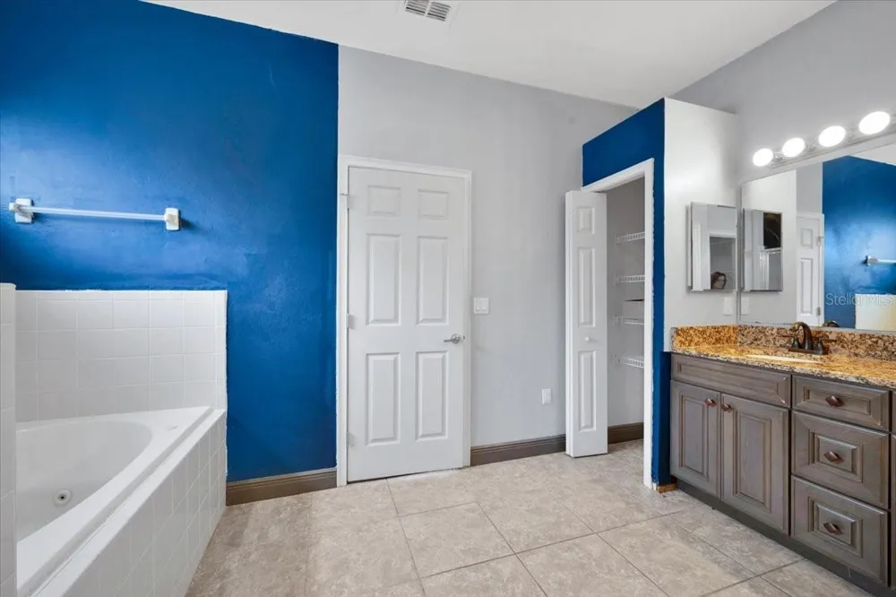 2850 SHELDON STREET Lakeland, FL 33813