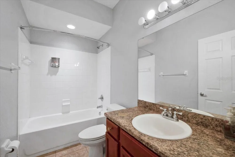 2850 SHELDON STREET Lakeland, FL 33813