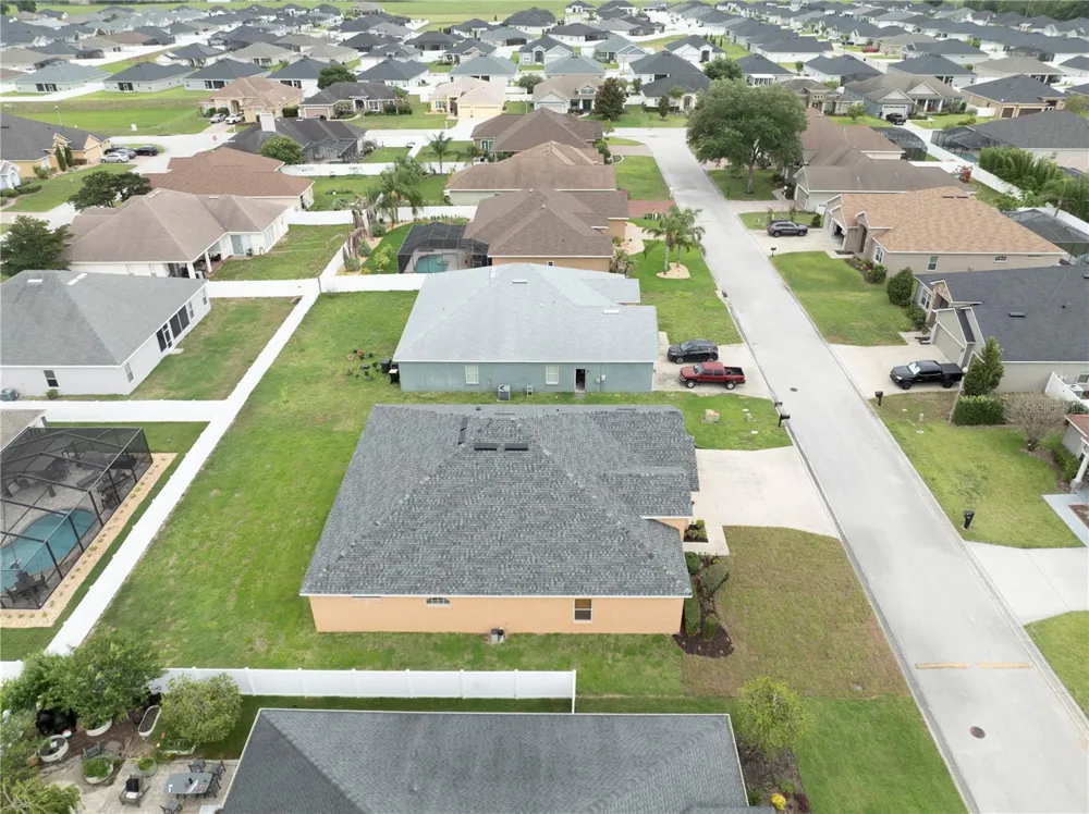 2850 SHELDON STREET Lakeland, FL 33813