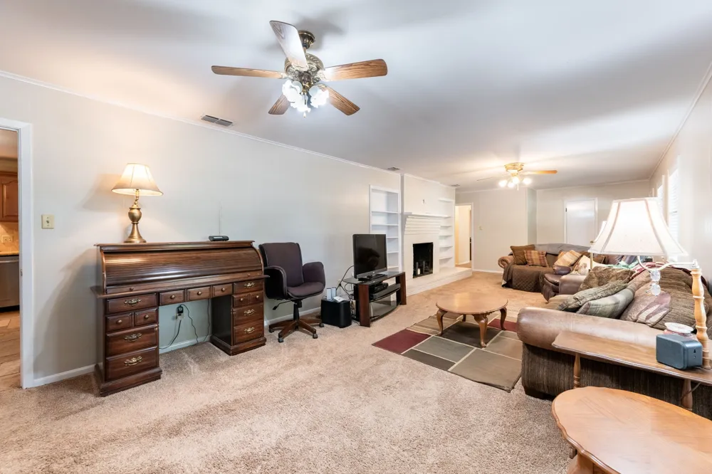 2715 FM 857 Grand Saline, TX 75140
