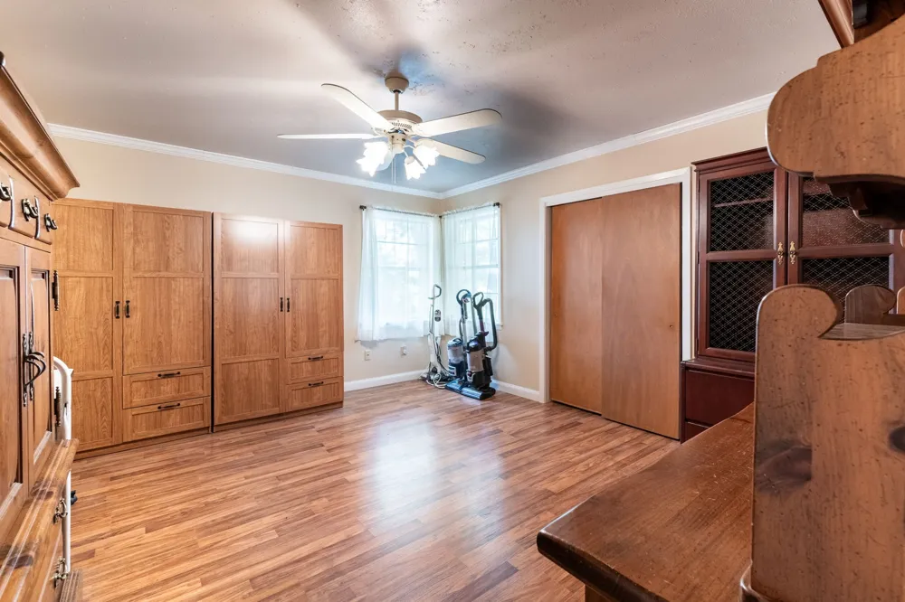 2715 FM 857 Grand Saline, TX 75140