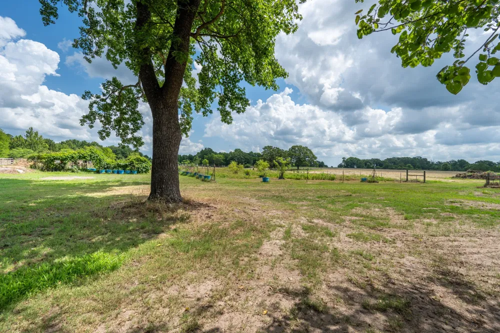2715 FM 857 Grand Saline, TX 75140