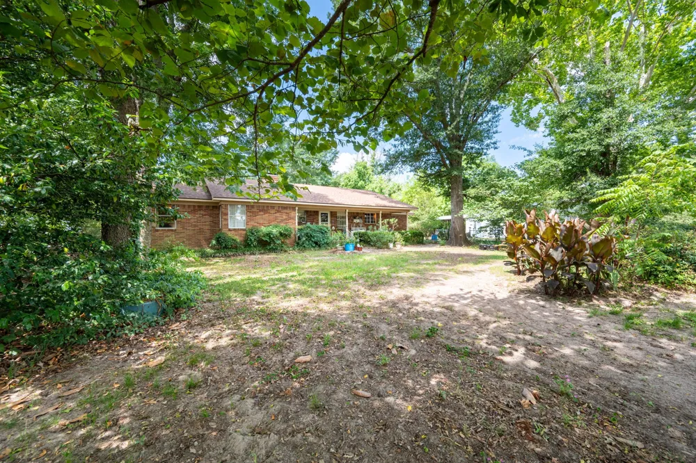 2715 FM 857 Grand Saline, TX 75140