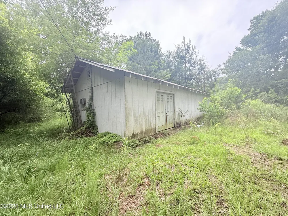 1015 Highway 51 Summit, MS 39666