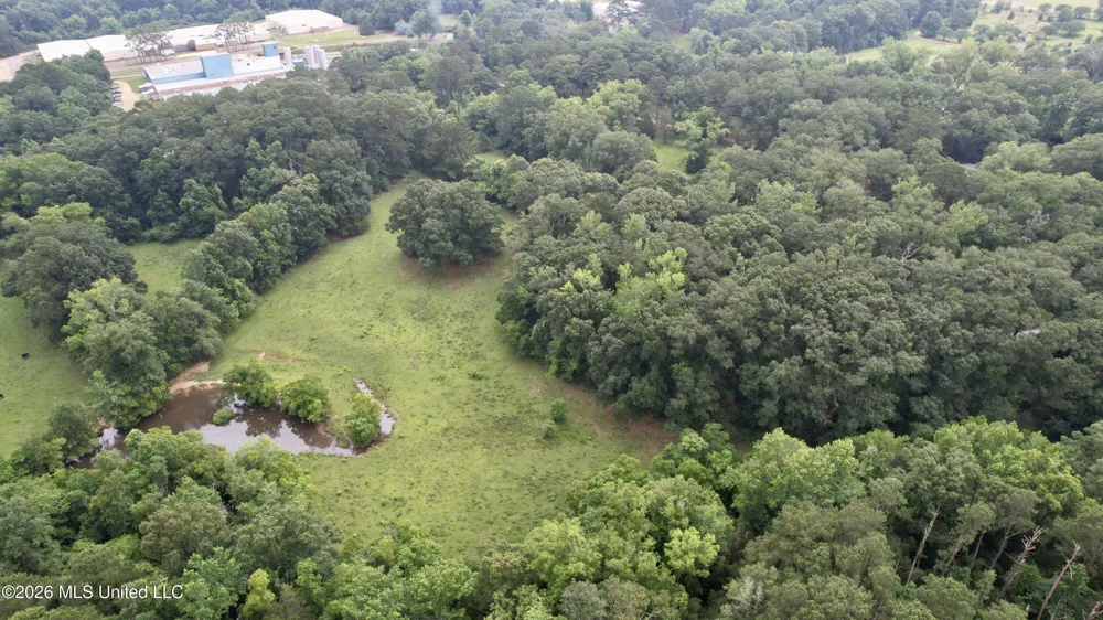 1015 Highway 51 Summit, MS 39666