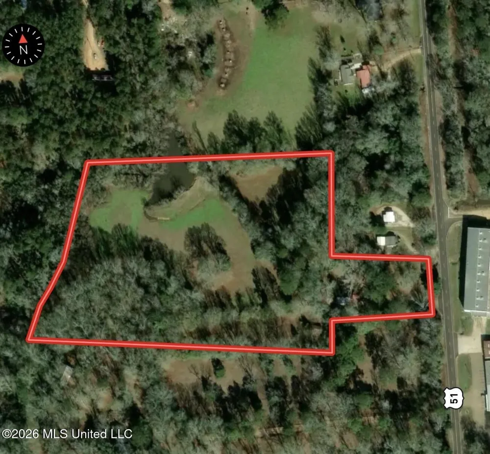 1015 Highway 51 Summit, MS 39666