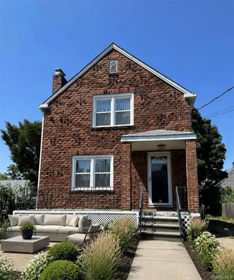 5 Ashwood Road