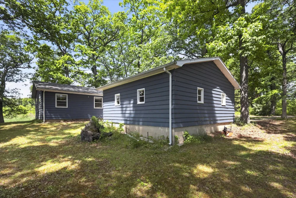 5770 W US Highway 12 Bertrand Township, MI 49107