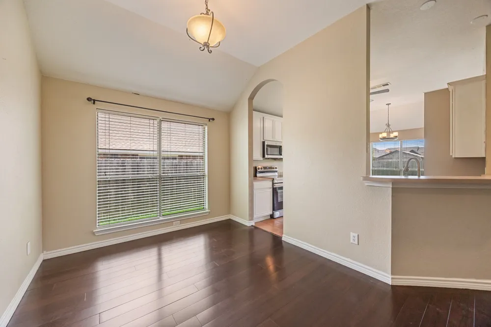 107 Meadowlark Drive Palmer, TX 75152