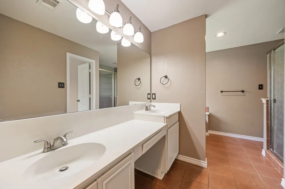 107 Meadowlark Drive Palmer, TX 75152