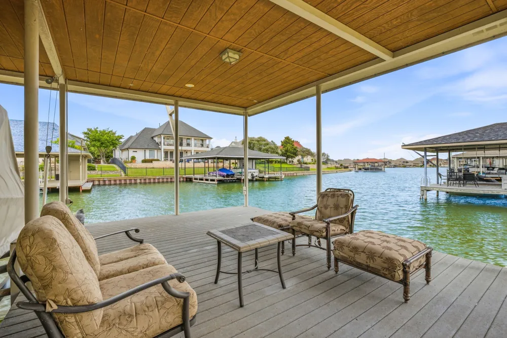 2707 Harborside Drive Granbury, TX 76048