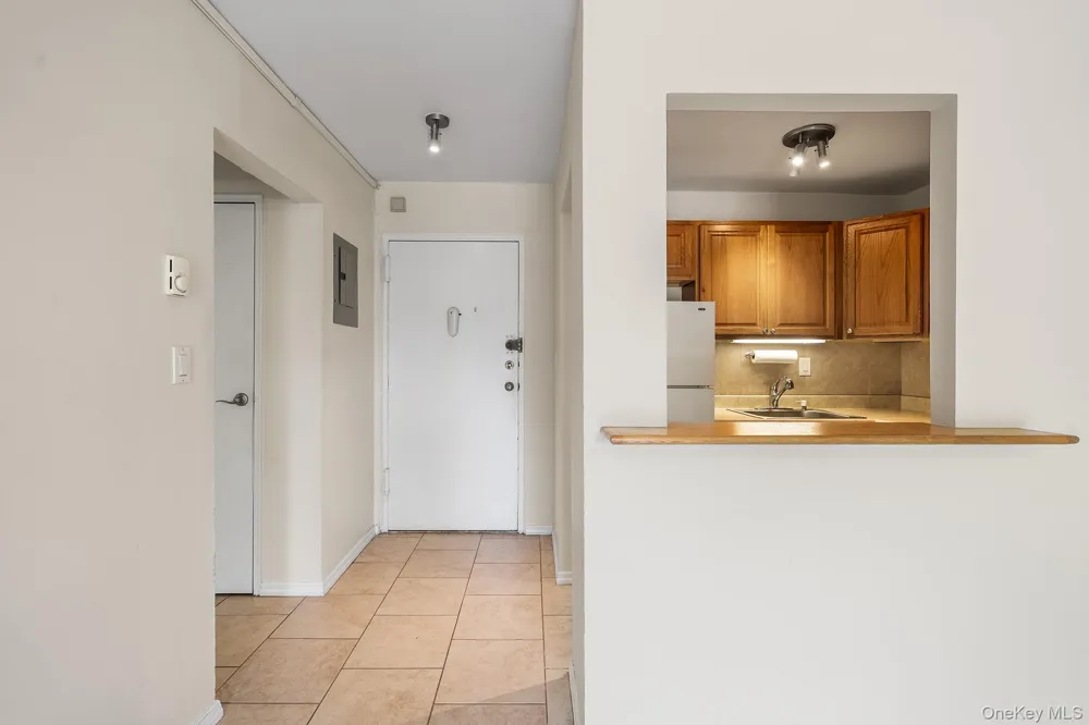 115 Dehaven Drive #105 Yonkers, NY 10703