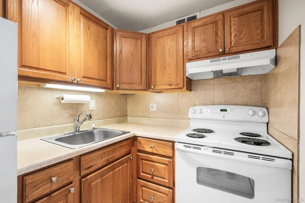 115 Dehaven Drive #105 Yonkers, NY 10703
