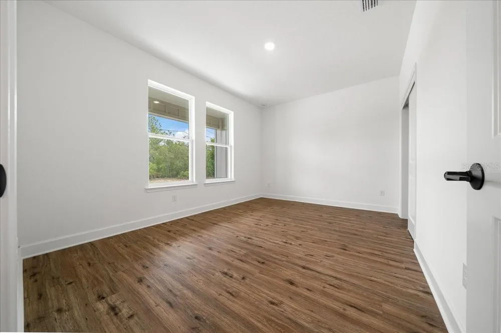 15095 SNOWY OWL AVENUE Weeki Wachee, FL 34614