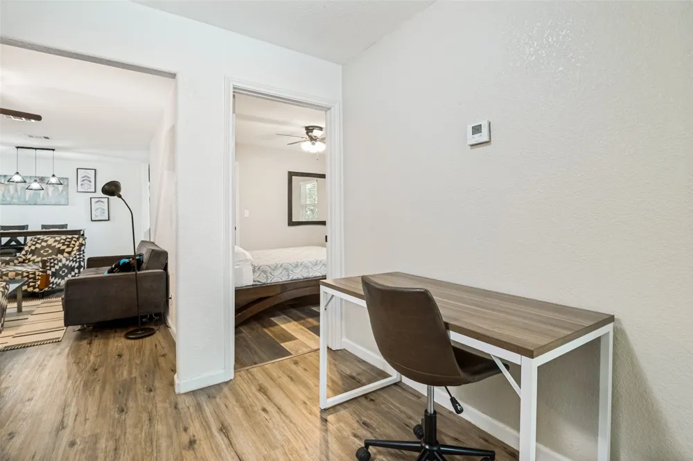 2214 Pine Street Grand Prairie, TX 75050